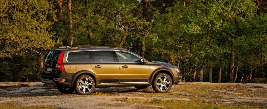  Volvo XC70 2013 года  (фото 7 из 13)